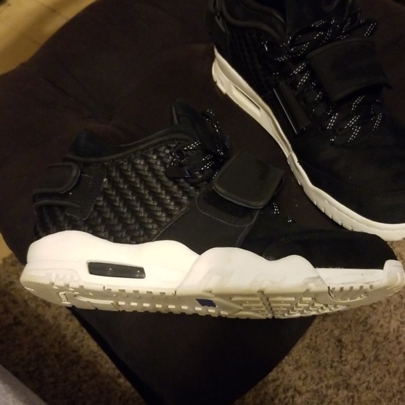 Mens Nike size 8.5 - Picture 2 of 5